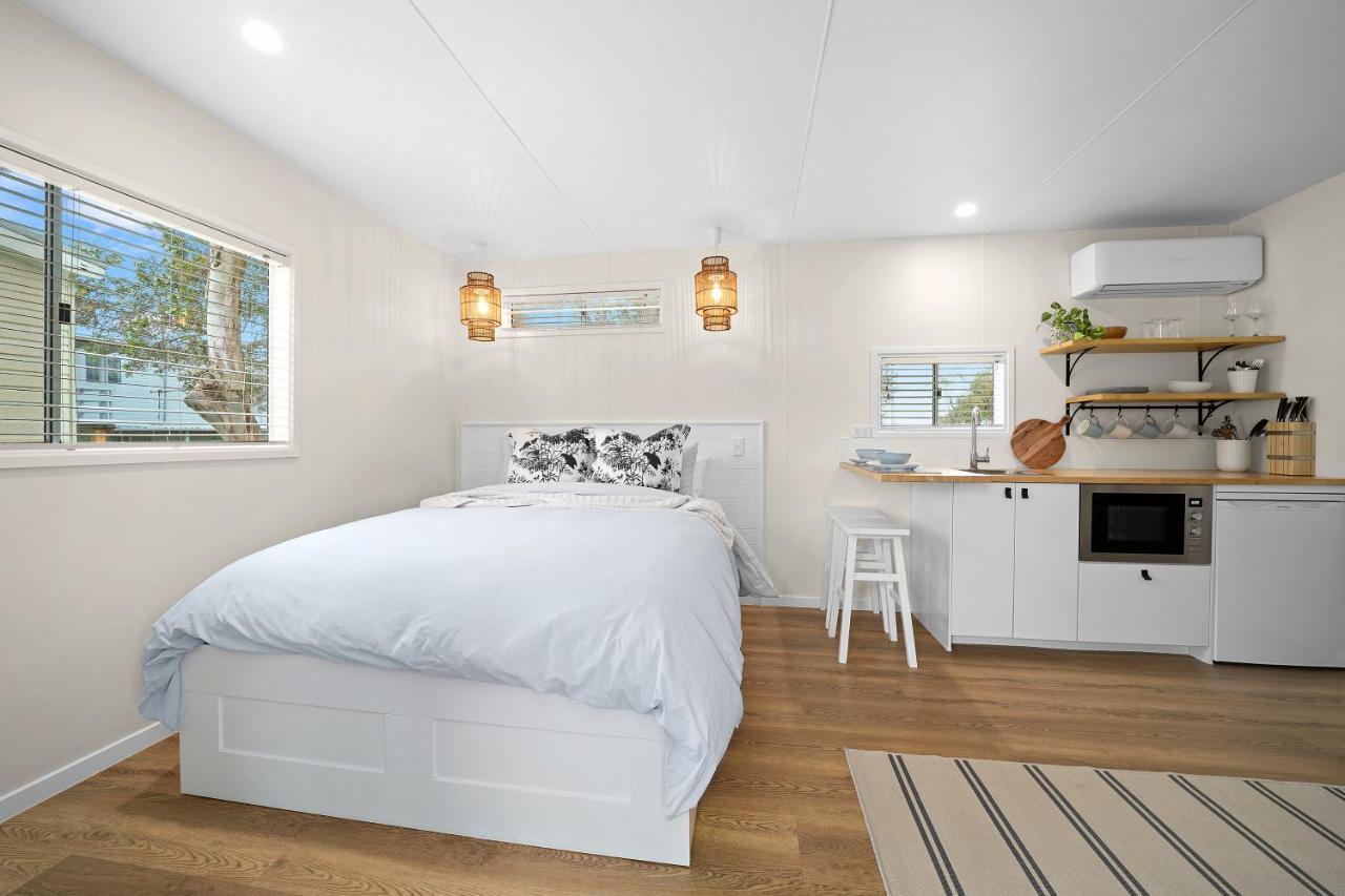 Little Palm Cabins Lake Cathie Bagian luar foto